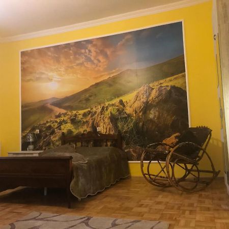 Gamsakhurdia Street Borzsomi Kültér fotó